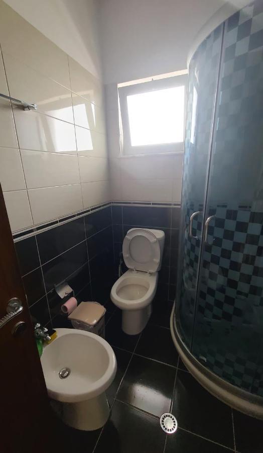 Lucky'S Apartment, A Place To Be Pogradec Ngoại thất bức ảnh