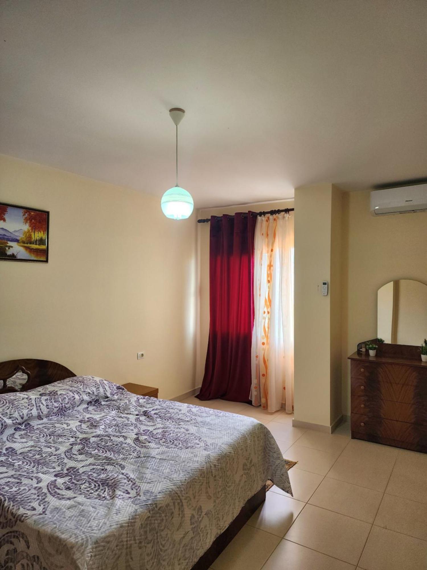 Lucky'S Apartment, A Place To Be Pogradec Ngoại thất bức ảnh